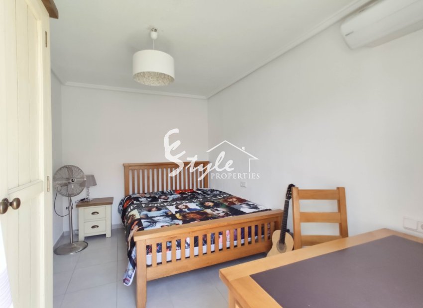 Reventa - Villa - Playa Flamenca