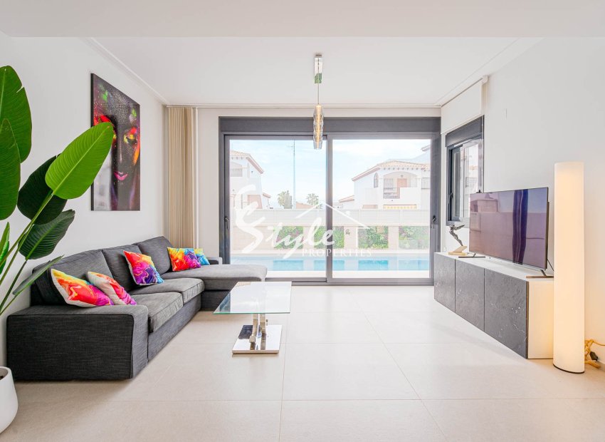 Reventa - Villa - Punta Prima