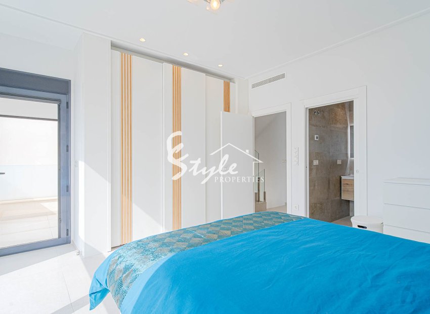 Reventa - Villa - Punta Prima