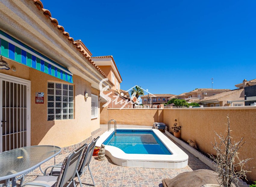 Reventa - Villa - Punta Prima