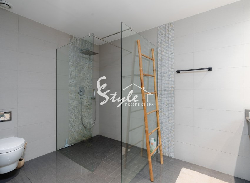 Reventa - Villa - San Fulgencio - La Marina