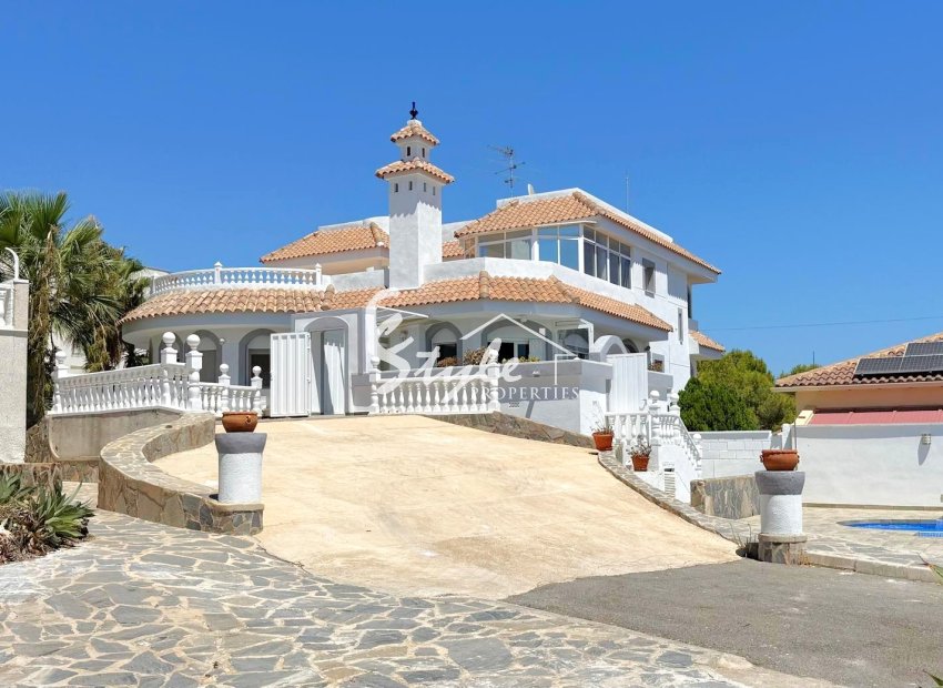 Reventa - Villa - San Miguel De Salinas - BLUE LAGOON
