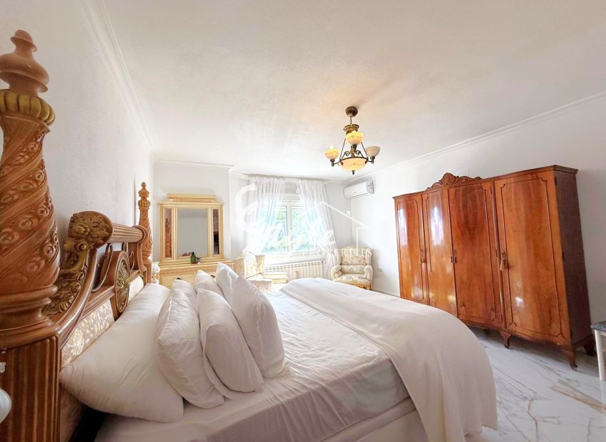 Reventa - Villa - San Miguel De Salinas - BLUE LAGOON