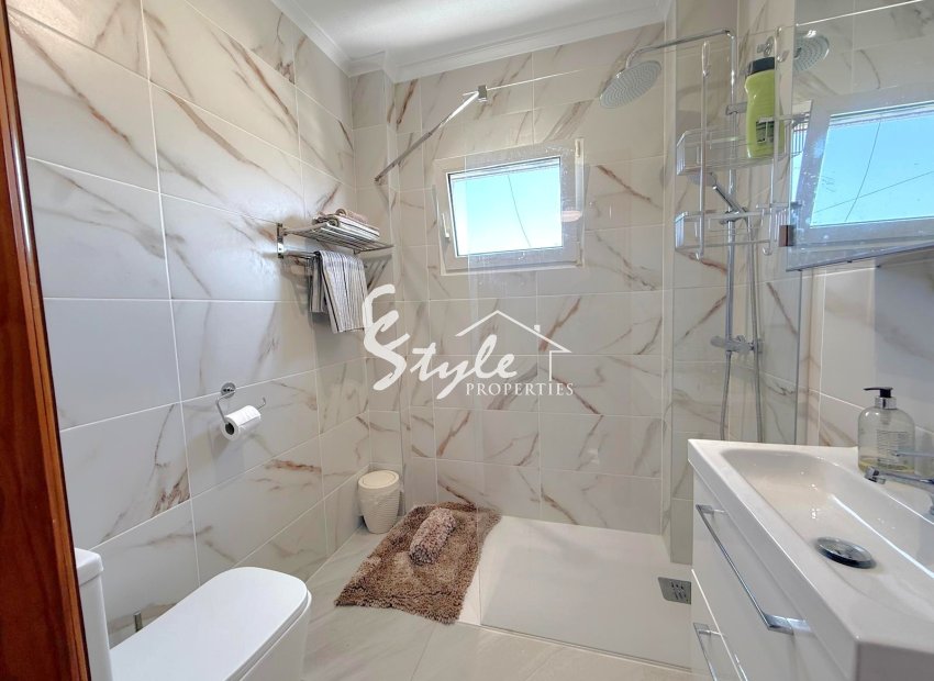 Reventa - Villa - San Miguel De Salinas - BLUE LAGOON
