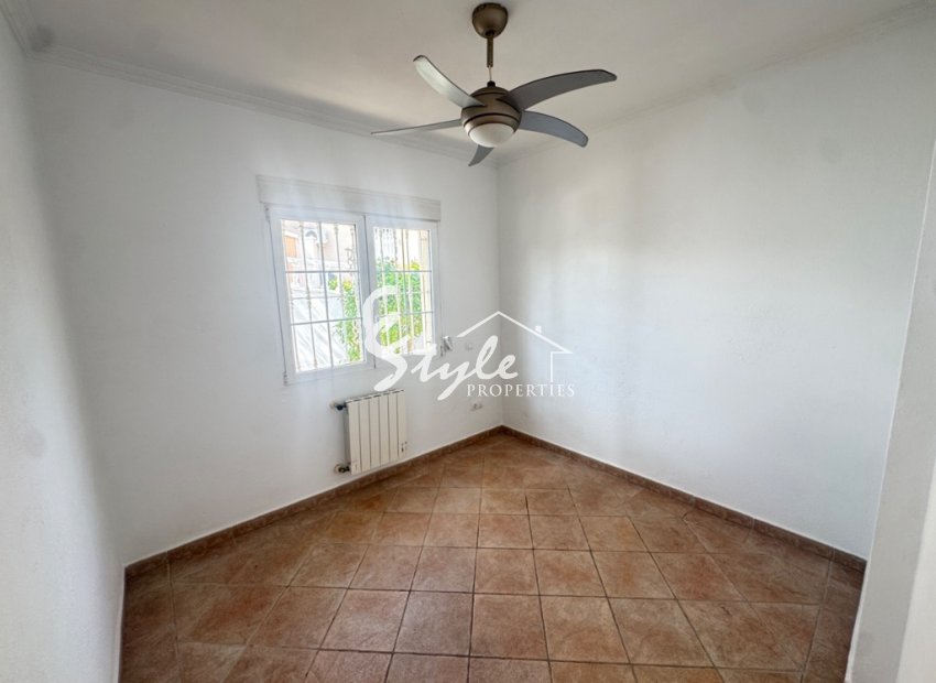 Reventa - Villa - San Miguel De Salinas