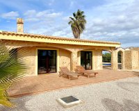Reventa - Villa - San Miguel De Salinas