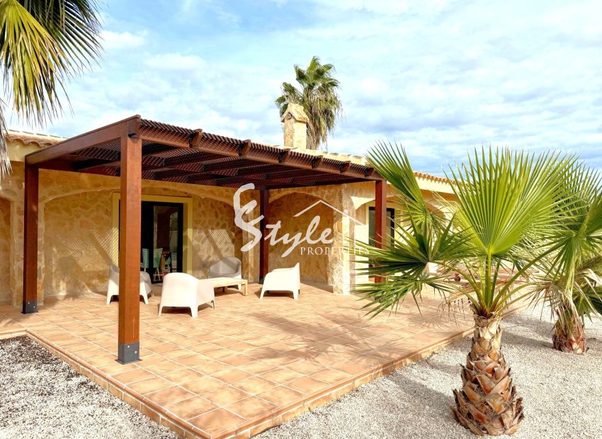 Reventa - Villa - San Miguel De Salinas