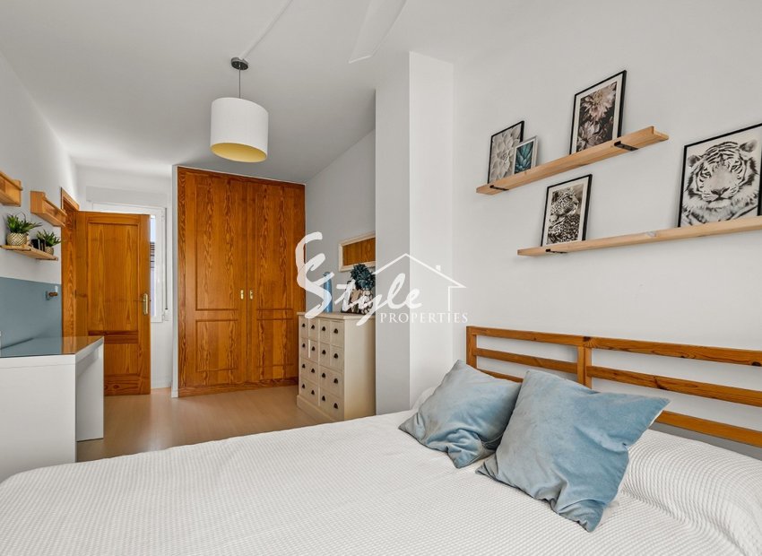 Reventa - Villa - Torre de La Horadada - Pueblo Latino