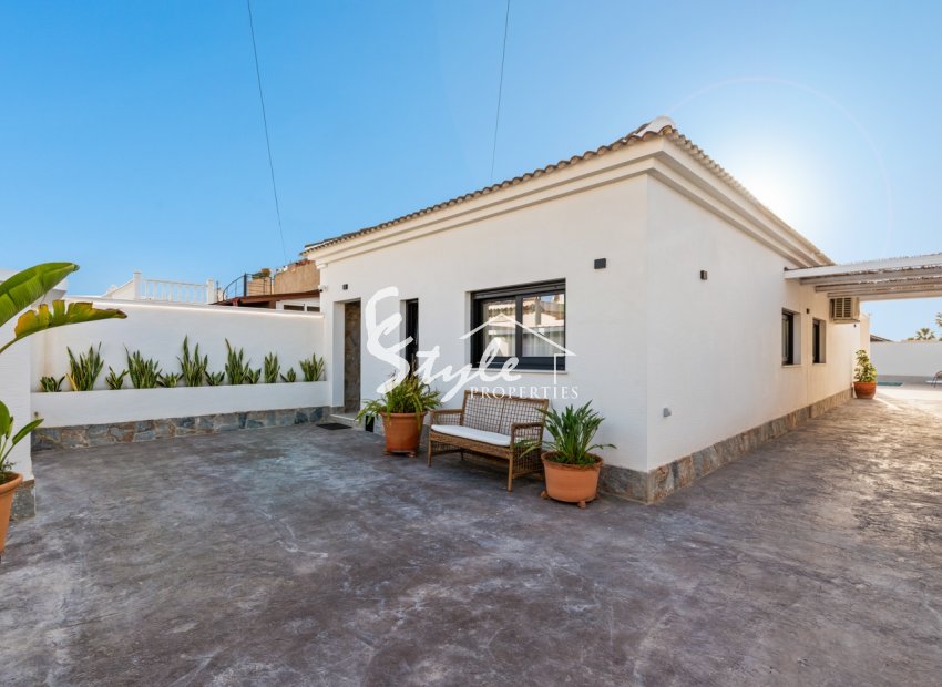 Reventa - Villa - Torrevieja  - El Chaparal