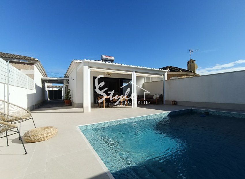 Reventa - Villa - Torrevieja - El Chaparal