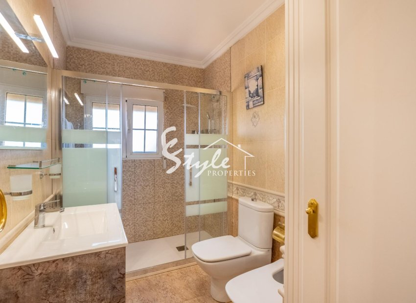 Reventa - Villa - Torrevieja - El Chaparal