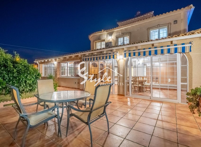 Reventa - Villa - Torrevieja - El Chaparal