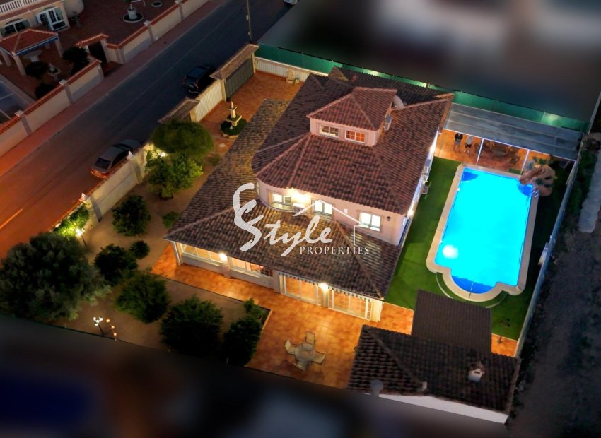Reventa - Villa - Torrevieja - El Chaparal