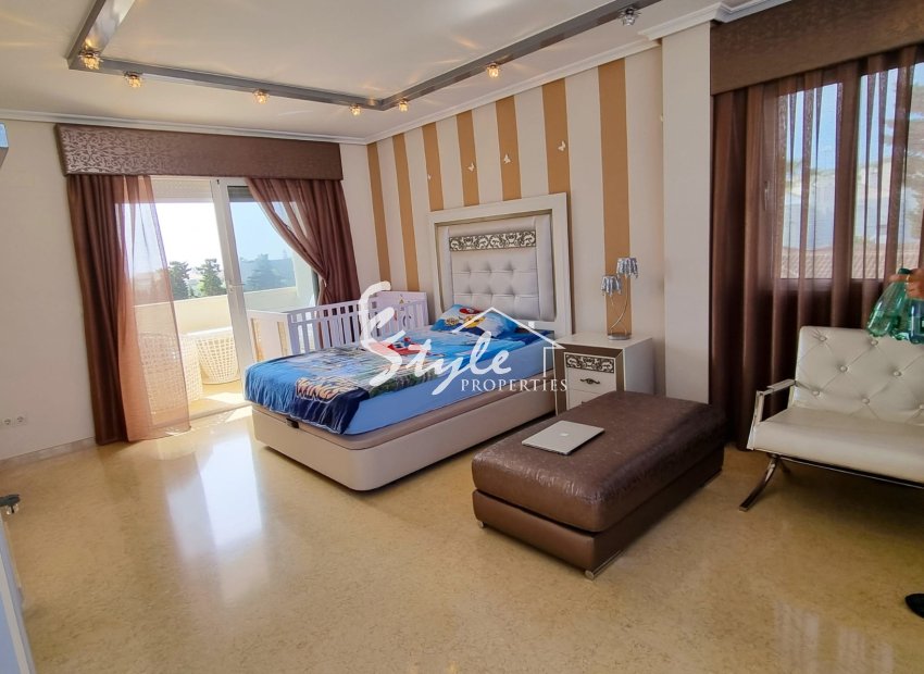 Reventa - Villa - Torrevieja - La Mata