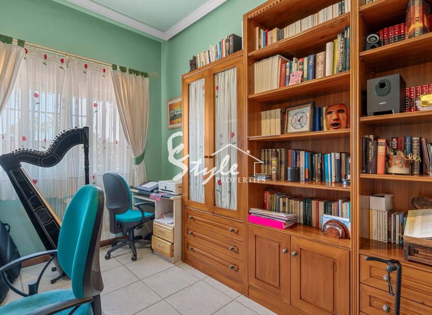 Reventa - Villa - Torrevieja - La Mata