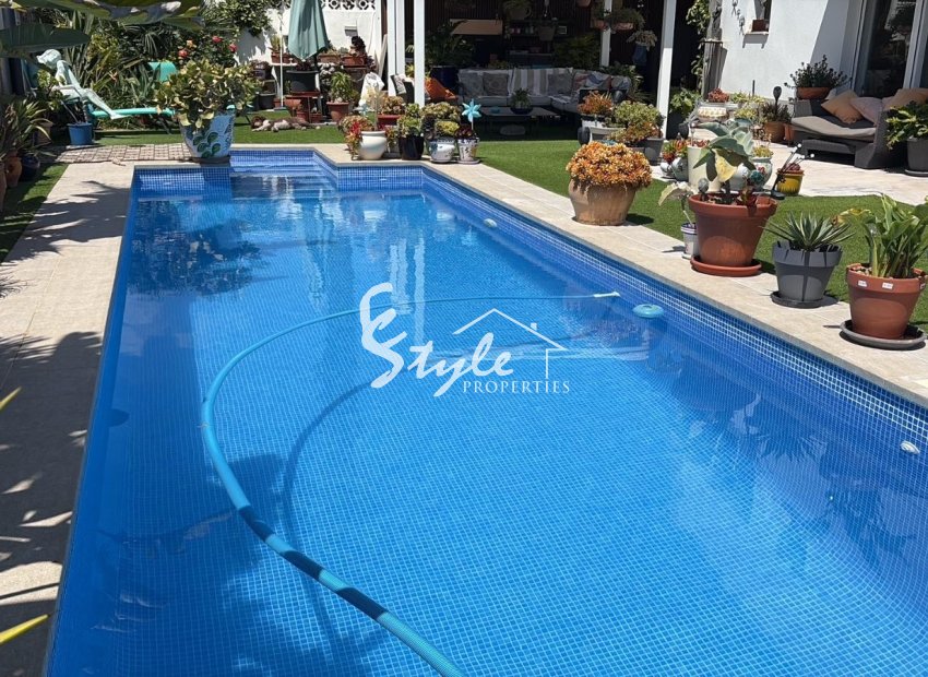 Reventa - Villa - Torrevieja - La Siesta - El Salado -  Torreta