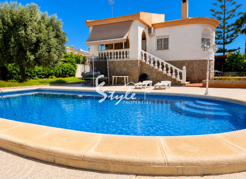Reventa - Villa - Torrevieja - La Siesta