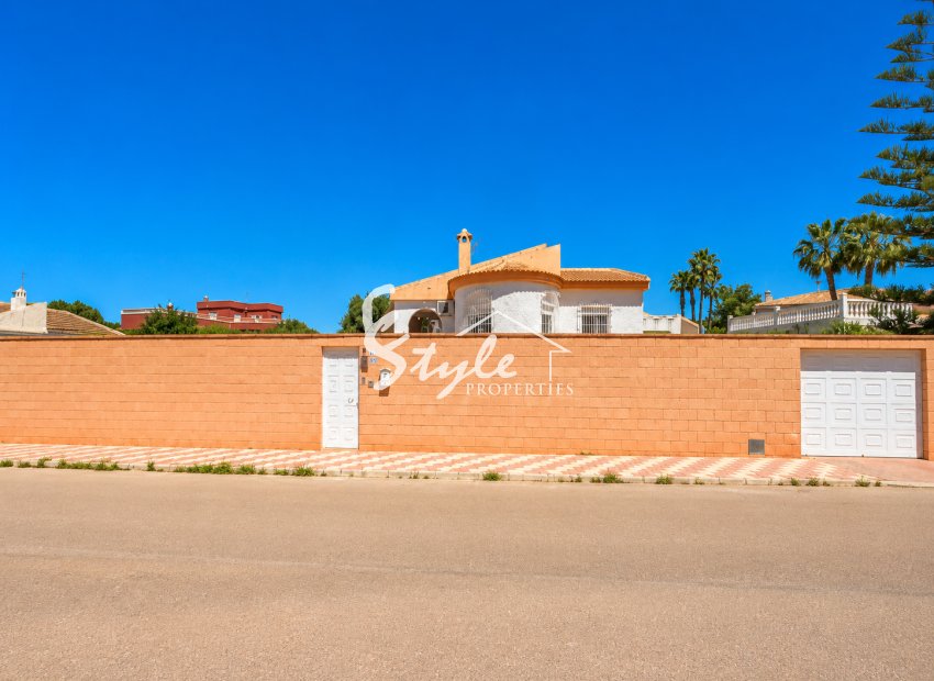 Reventa - Villa - Torrevieja - La Siesta