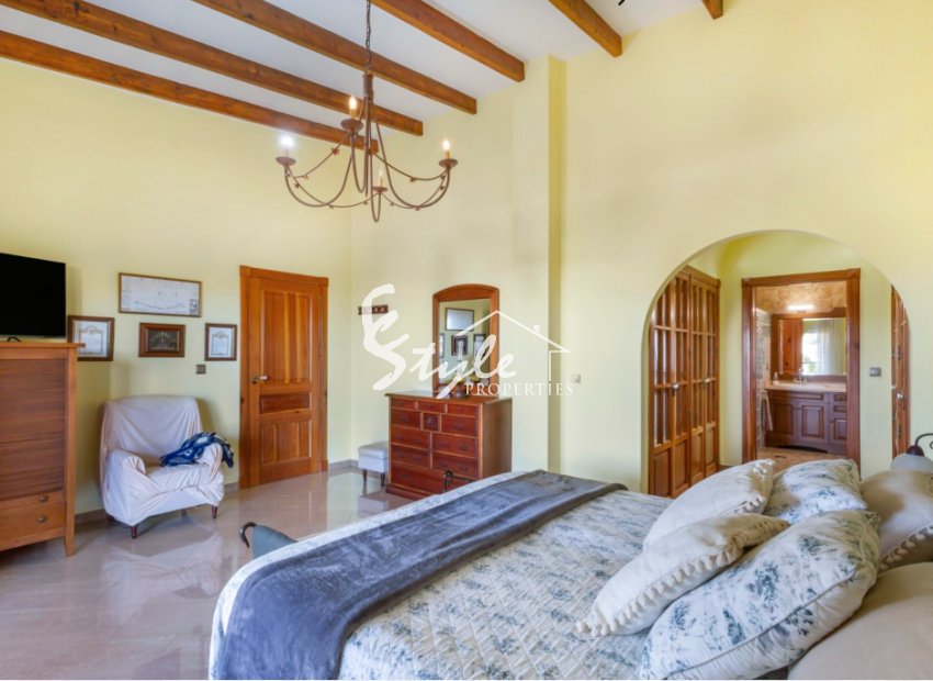 Reventa - Villa - Torrevieja  - Los Altos