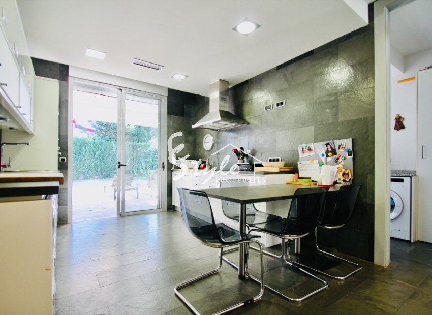 Reventa - Villa - Torrevieja  - Los Balcones