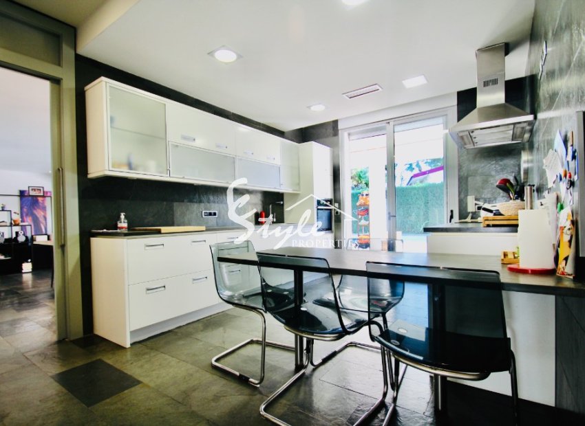 Reventa - Villa - Torrevieja  - Los Balcones