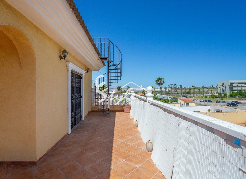 Reventa - Villa - Torrevieja  - Los Balcones