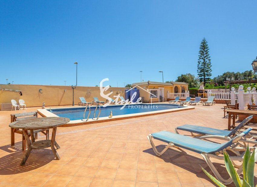 Reventa - Villa - Torrevieja  - Los Balcones