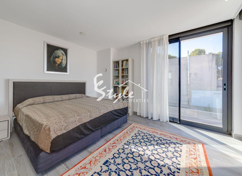 Reventa - Villa - Torrevieja - Los Balcones
