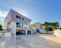 Reventa - Villa - Torrevieja - Los Balcones