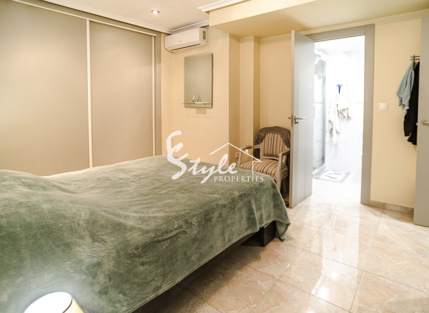 Reventa - Villa - Torrevieja - Los Balcones