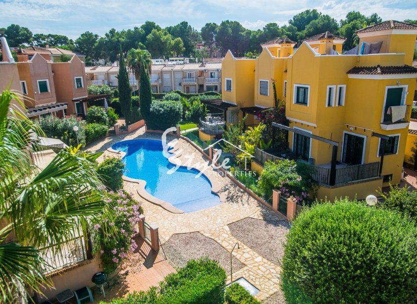 Reventa - Villa - Torrevieja - Los Balcones