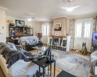 Reventa - Villa - Torrevieja - Los Balcones