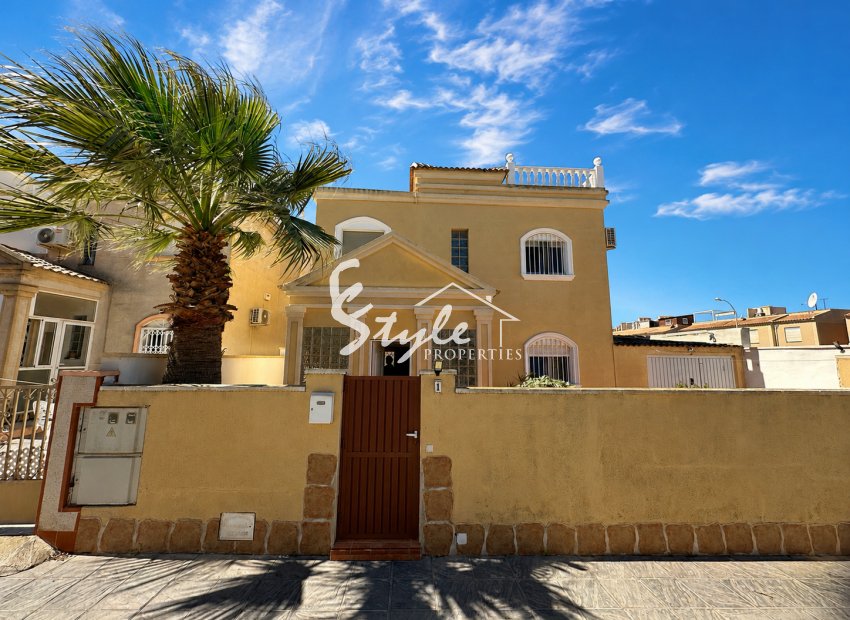 Reventa - Villa - Torrevieja - Nueva Torrevieja - Aguas Nuevas