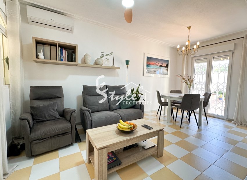 Reventa - Villa - Torrevieja - Nueva Torrevieja - Aguas Nuevas