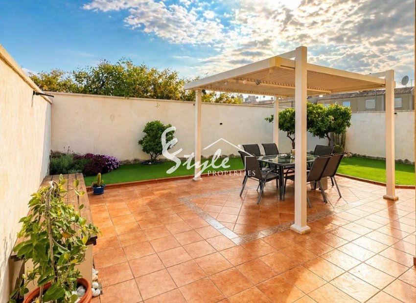 Reventa - Villa - Torrevieja - Nueva Torrevieja - Aguas Nuevas
