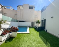 Reventa - Villa - Torrevieja - Nueva Torrevieja - Aguas Nuevas
