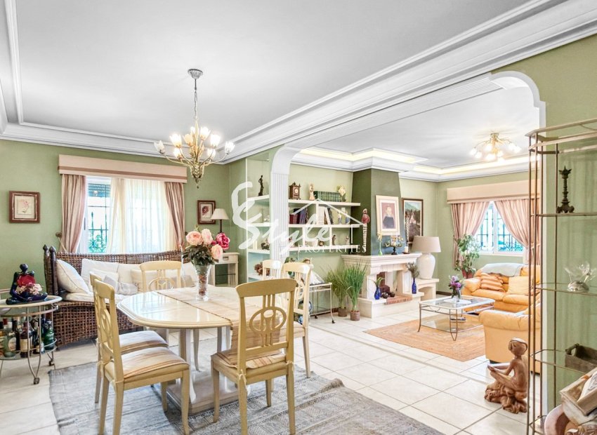 Reventa - Villa - Torrevieja - Torrelamata - La Mata