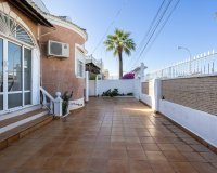 Reventa - Villa - Torrevieja  - Urbanización San Luis