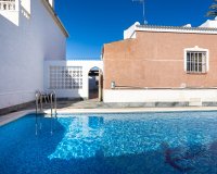 Reventa - Villa - Torrevieja  - Urbanización San Luis