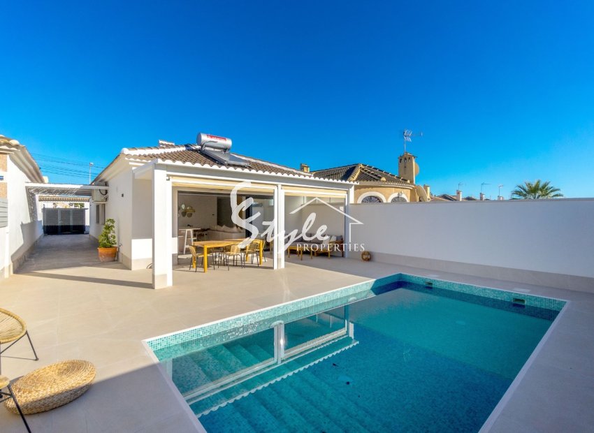 Reventa - Villa - Torrevieja