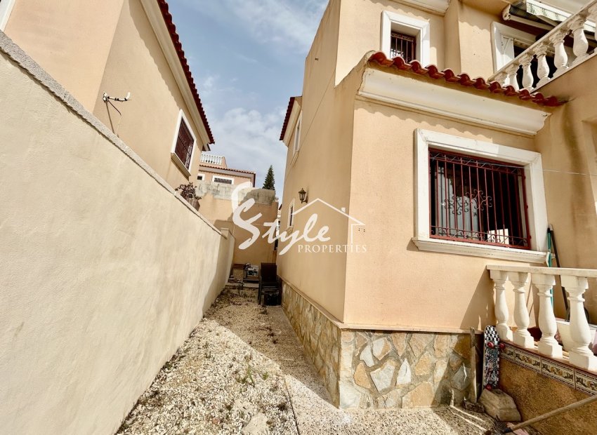 Reventa - Villa - Villamartín - Blue Lagoon