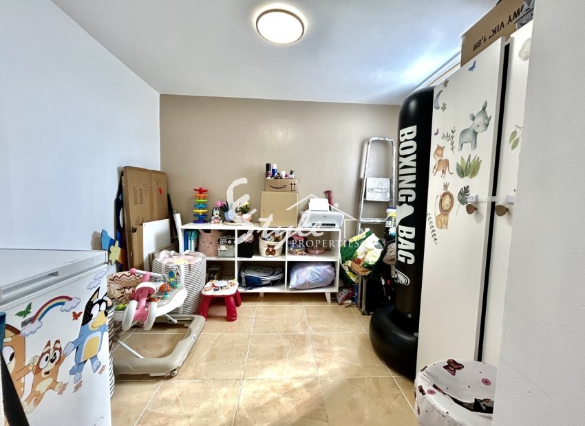 Reventa - Villa - Villamartín - Blue Lagoon