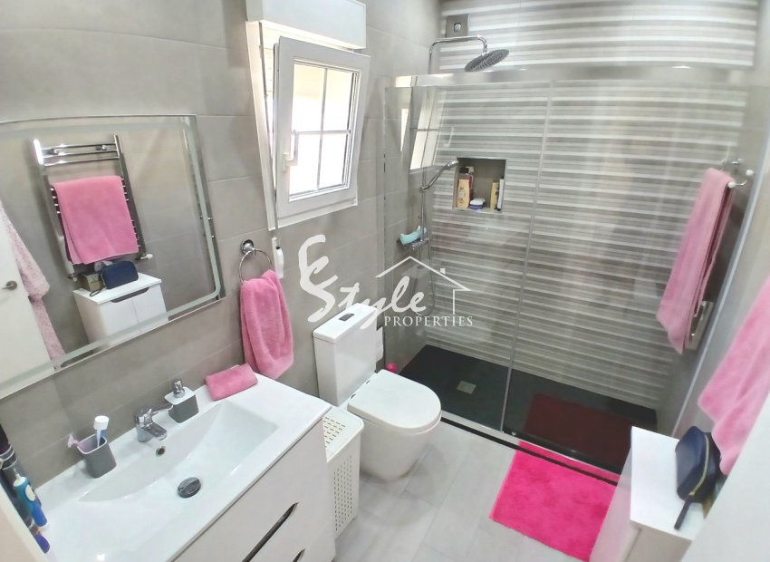 Reventa - Villa - Villamartín - El Presidente