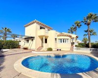 Reventa - Villa - Villamartín - Los Dolses
