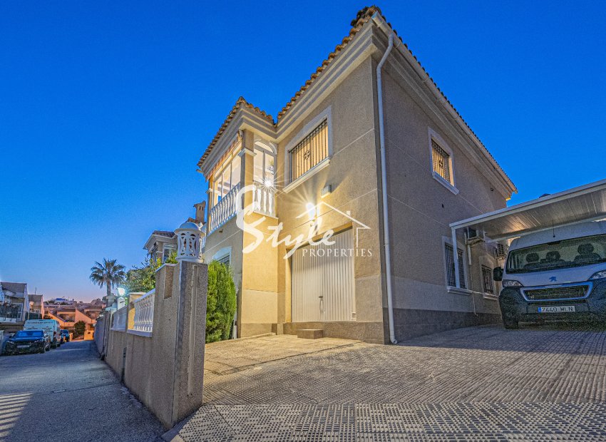 Reventa - Villa - Villamartin - Montegolf