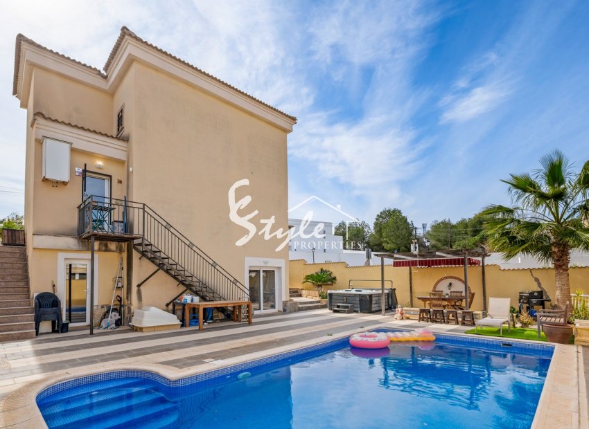Reventa - Villa - Villamartin, Orihuela Costa - Castillo de Don Juan