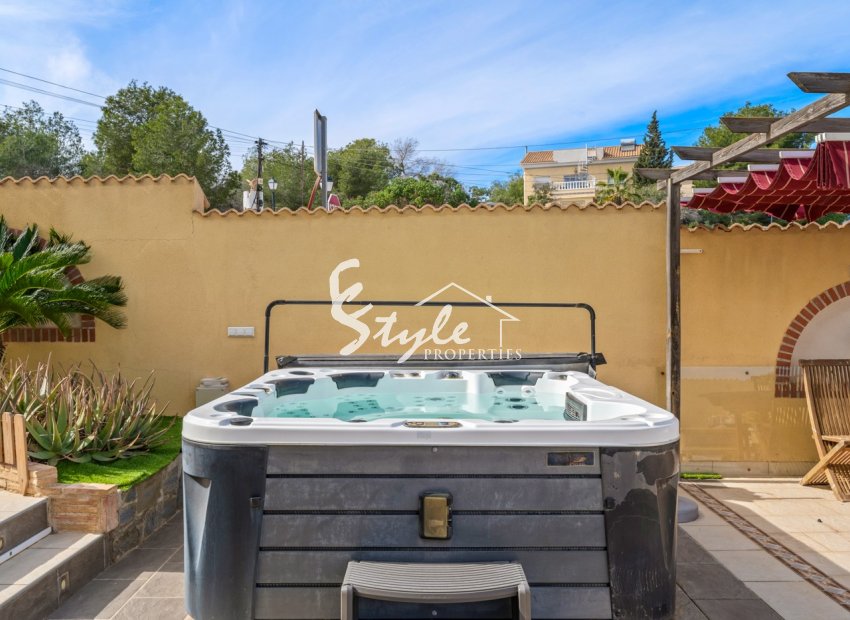 Reventa - Villa - Villamartin, Orihuela Costa - Castillo de Don Juan