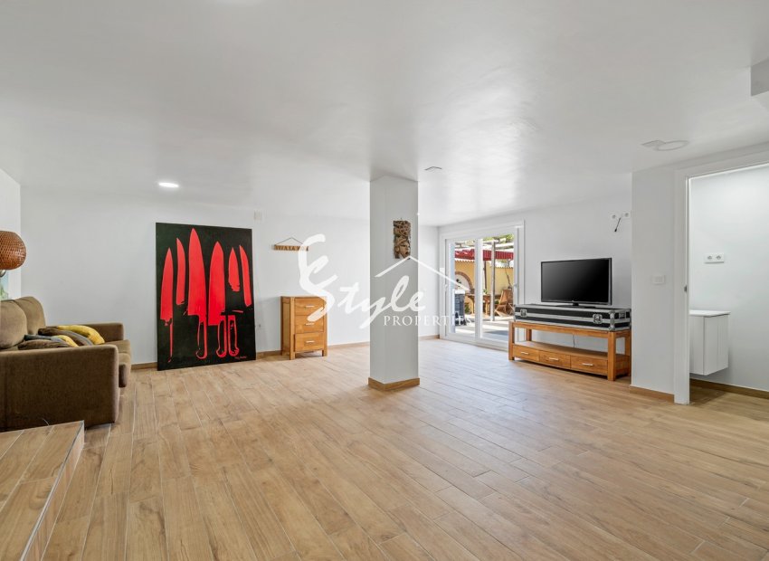 Reventa - Villa - Villamartin, Orihuela Costa - Castillo de Don Juan