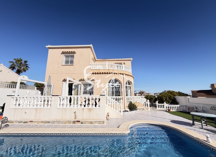 Reventa - Villa - Villamartin, Orihuela Costa - Villamartin
