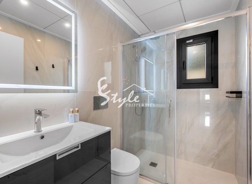 Reventa - Villa - Villamartín - Orihuela